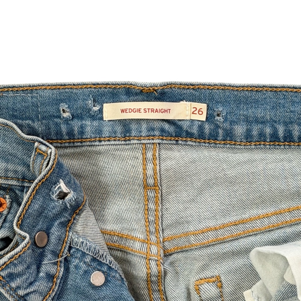 Distressed Levi's Wedgie Straight Size 26 - Picture 4 of 4